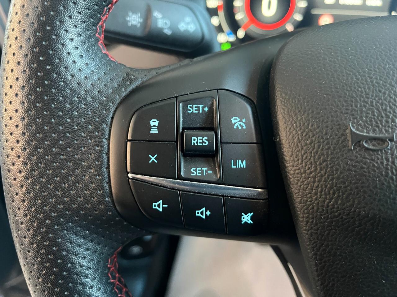 Ford Kuga 1.5 EcoBoost 150 CV 2WD ST-Line