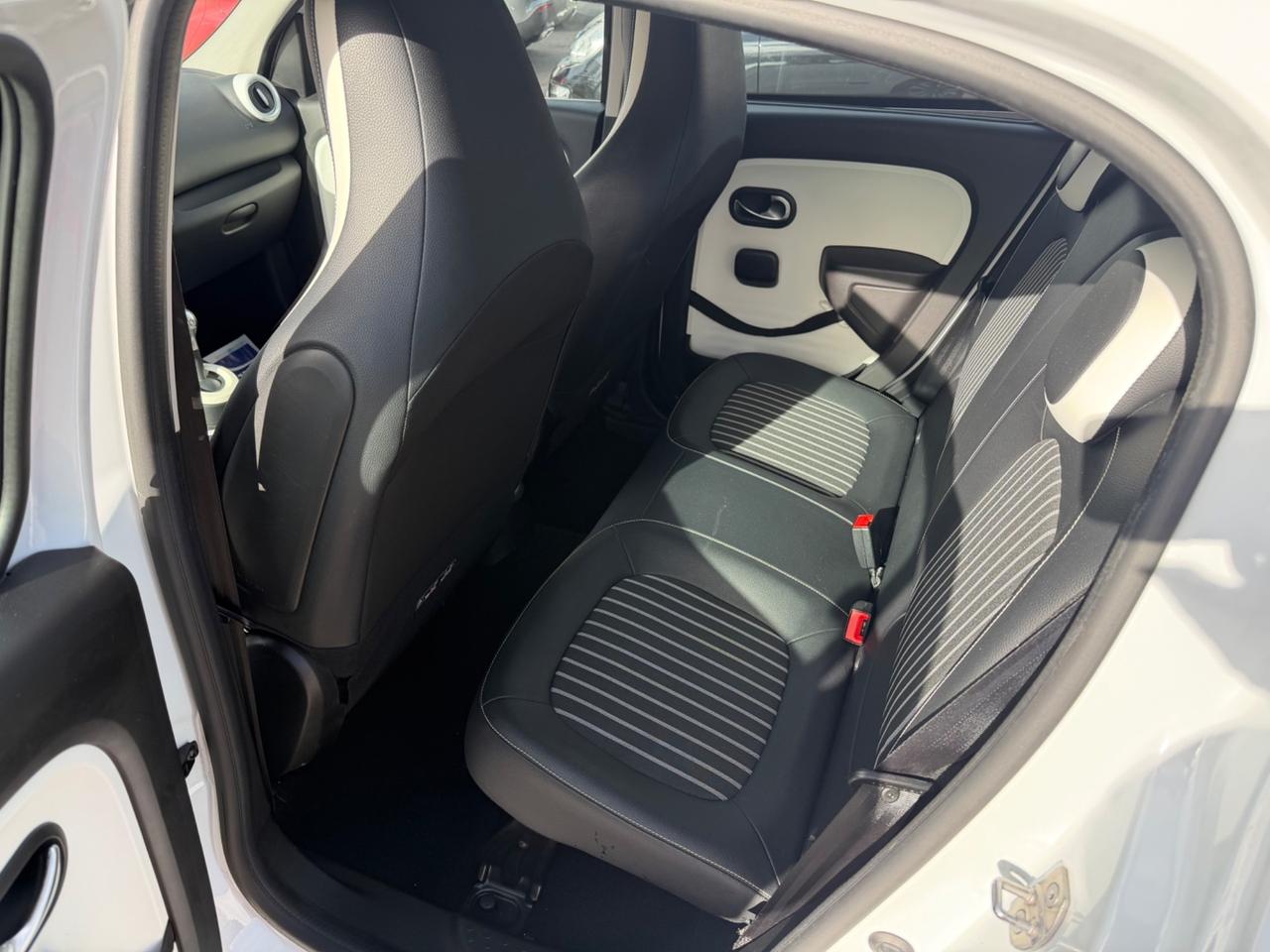 Renault Twingo TCe 95 CV EDC Intens