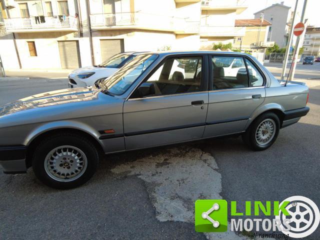 BMW 318 i 4 porte