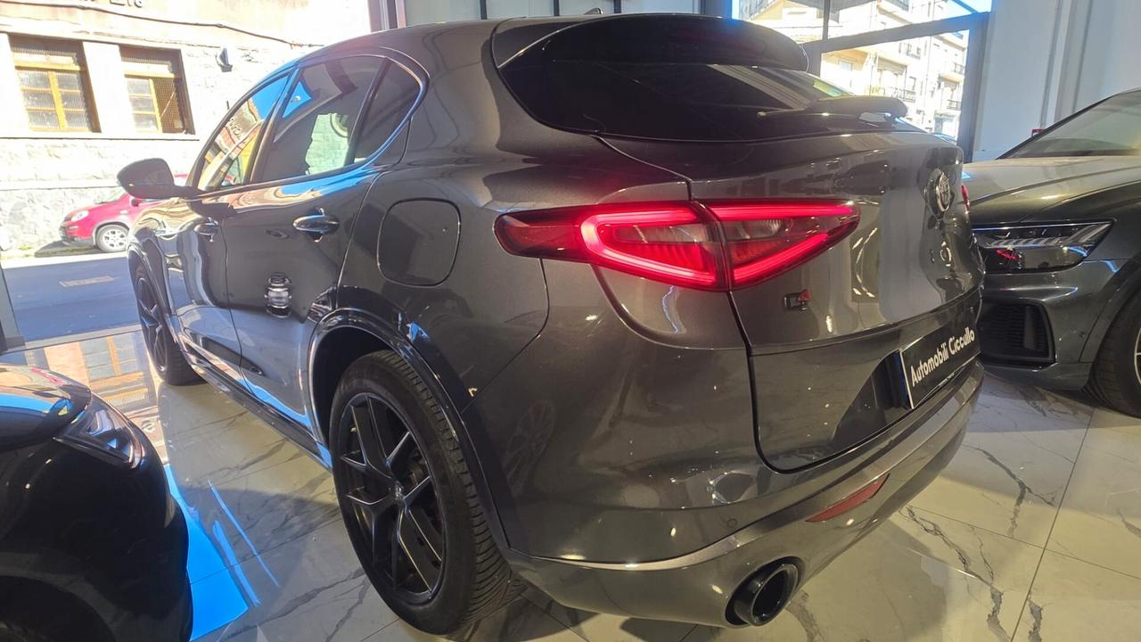 Alfa Romeo Stelvio 2.2 Turbodiesel 210 CV AT8 Q4 Veloce Tì
