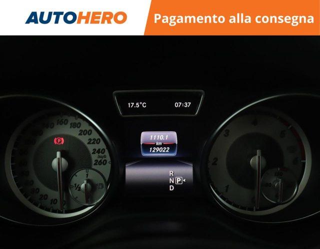 MERCEDES-BENZ GLA 220 d Automatic 4Matic Sport