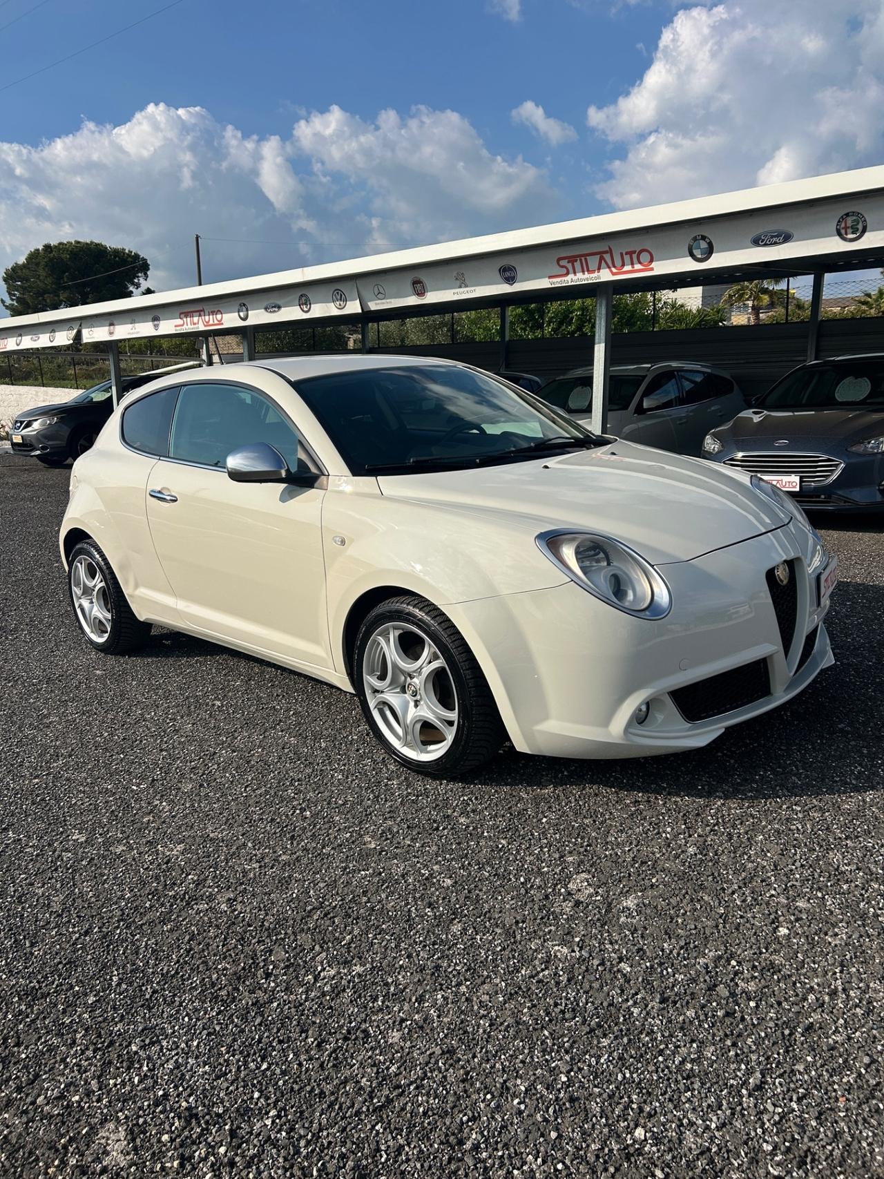 Alfa Romeo MiTo 1.3 JTDm-2 95 CV S&S Distinctive Sport Pack