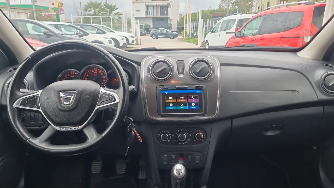 Dacia Sandero Stepway 1.0 TCe 100CV ECO-G 15th Anniversary