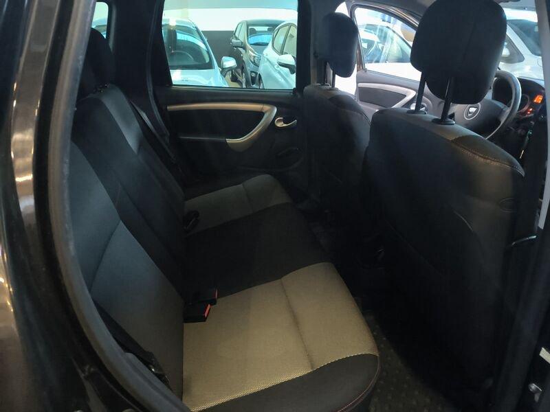 Dacia Duster Duster 1.5 dCi 4x4 Lauréate