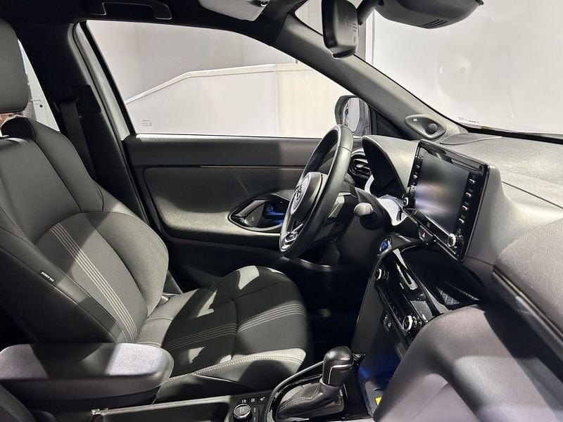 Toyota Yaris Cross 1.5h Adventure AWD-i E-CVT AZIENDALE + PEDANE LATERALI