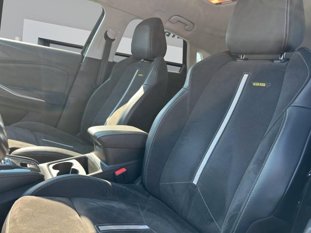 Opel Grandland 1.6 phev GSe awd 300cv AUTOMATICA E TELECAM