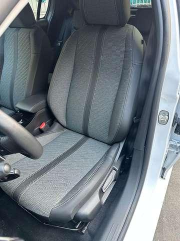 Peugeot 208 1.2 Hybrid Allure 110cv e-dcs 6