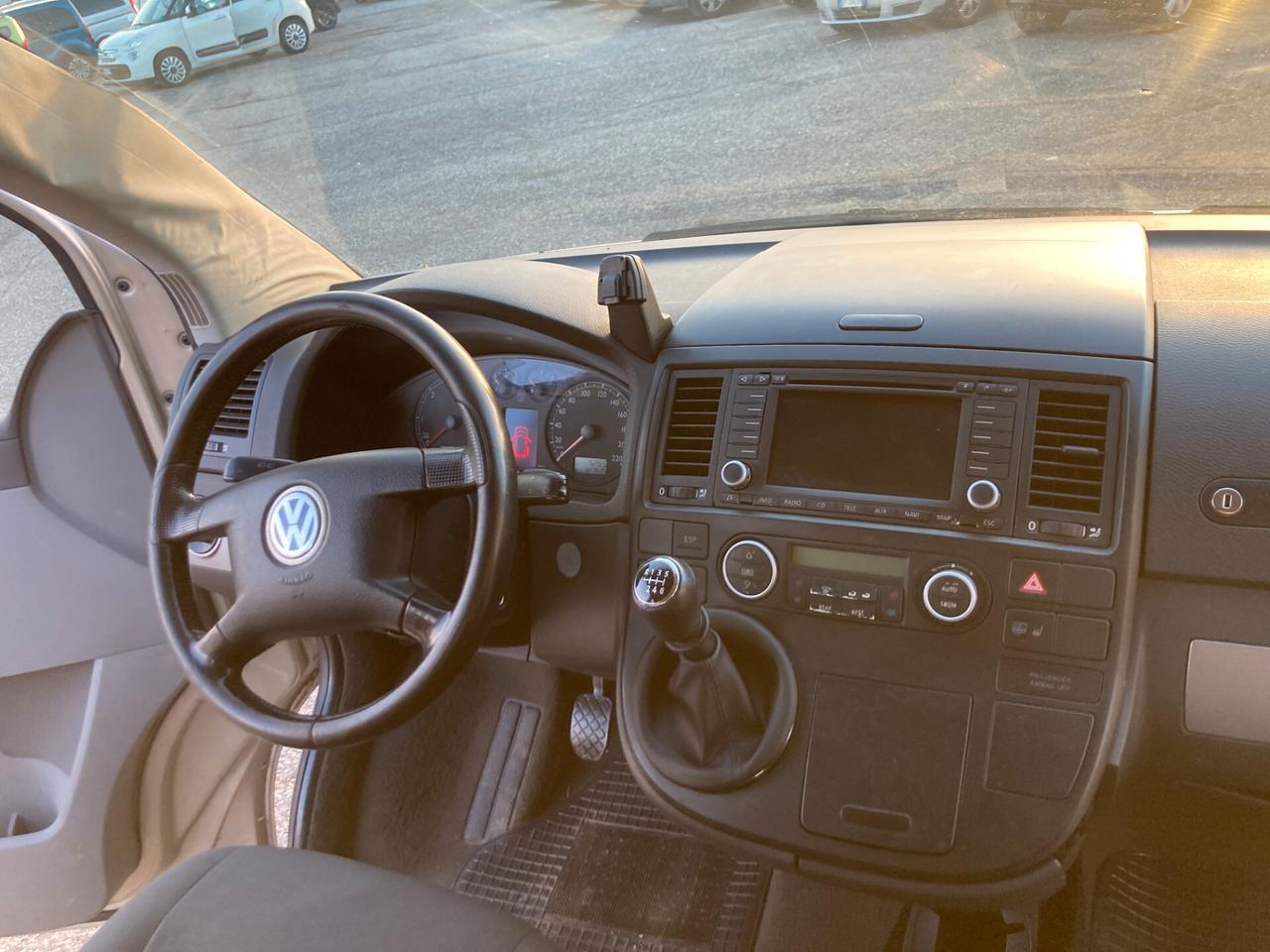 Volkswagen Multivan 2.5 TDI/174CV Highline