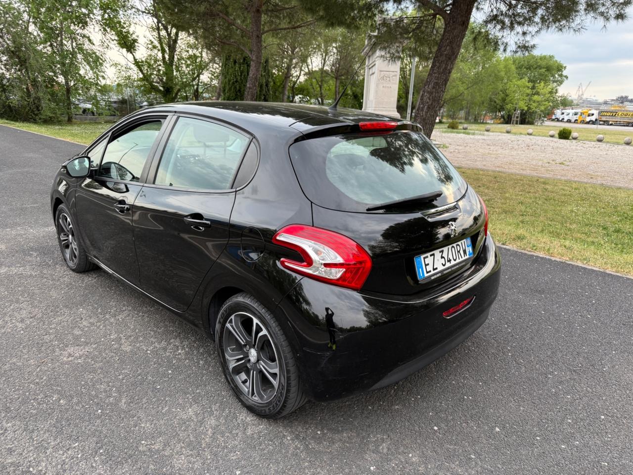 Peugeot 208 PureTech 82 5 porte Access