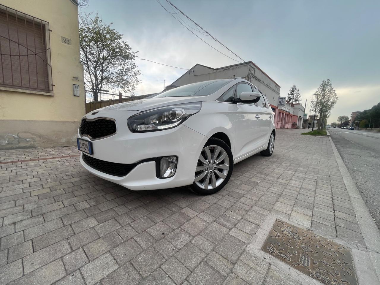Kia Carens 1.7 CRDi 115 CV Class 7 posti