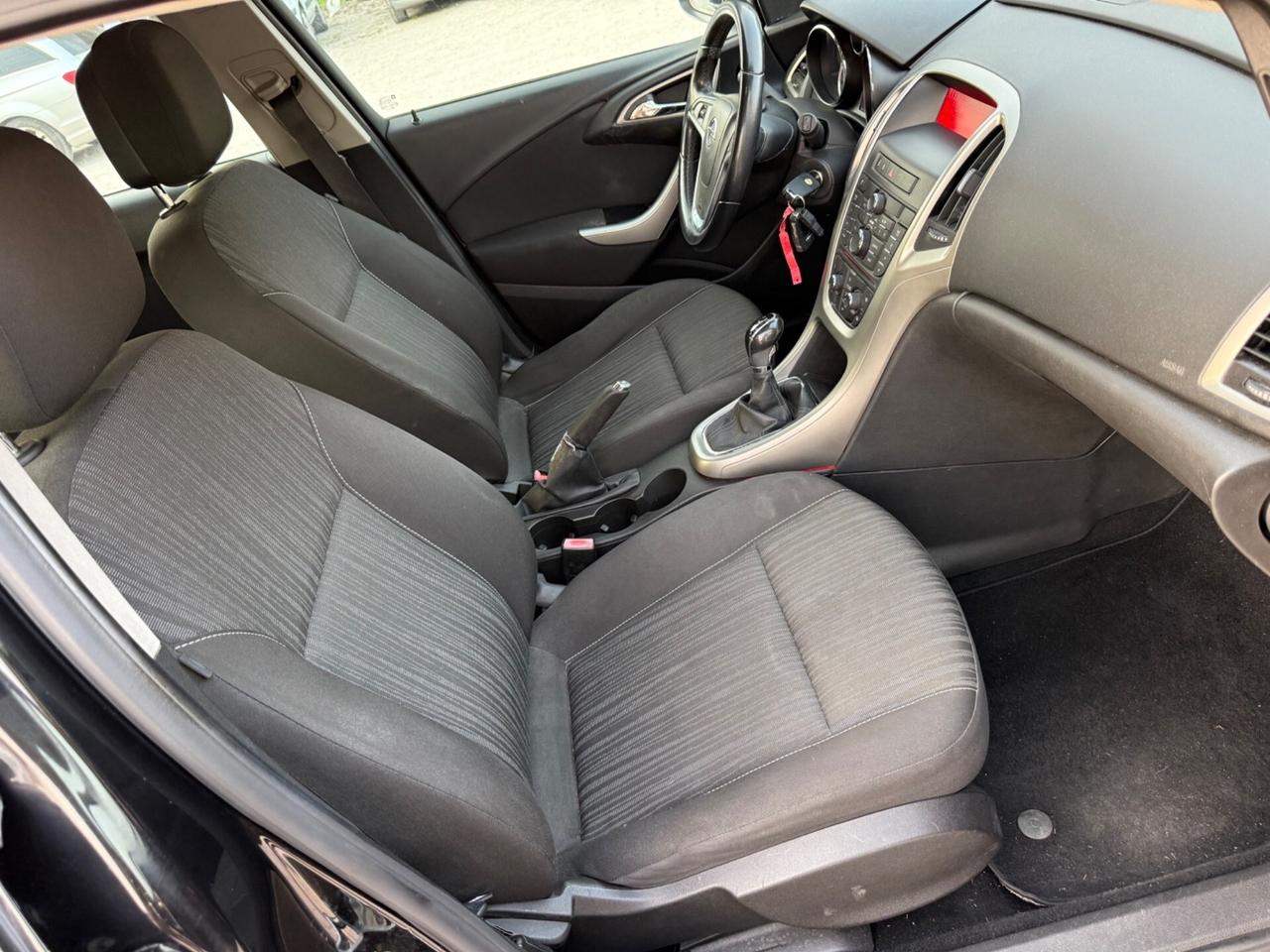 Opel Astra 1.7 CDTI 110CV 5 porte Cosmo