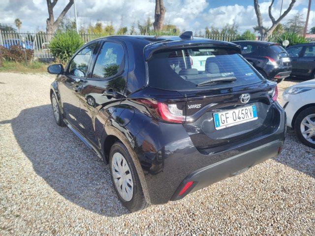 TOYOTA Yaris 1.5 Hybrid 5 porte Business