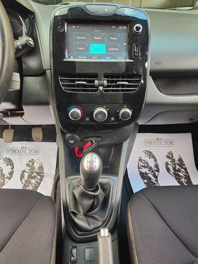 RENAULT Clio 1.2 BENZINA 5 Porte ( GARANZIA )