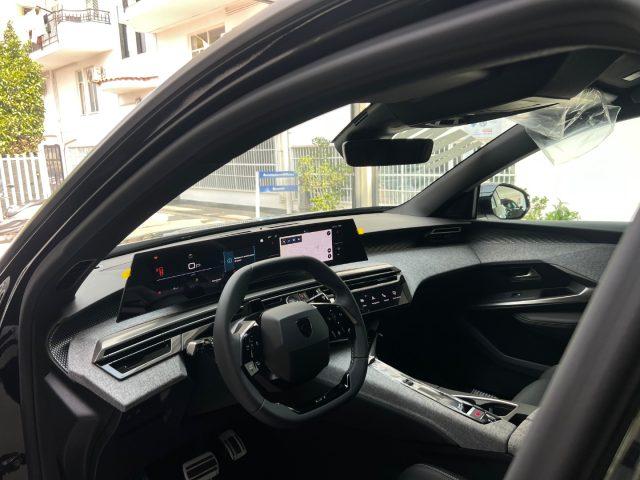 PEUGEOT 3008 Hybrid 145 e-DCS6 GT da?379,00 mensili