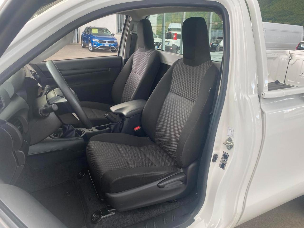 Toyota Hilux 2.4 D-4D 4WD 2 porte Single Cab Comfort