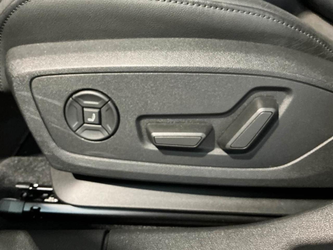 Audi A3 sportback 35 TDI S tronic / PELLE / CAMERA / NAVI