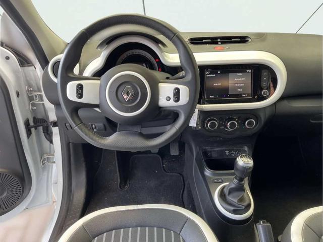 RENAULT Twingo 0.9 90CV INTENS PELLE NAVIGATORE LED CERCHI 16''