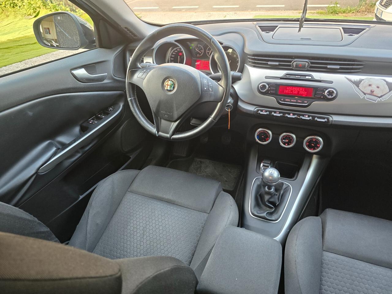 Alfa Giulietta 1.4BENZ 105CV 139000KM-2012