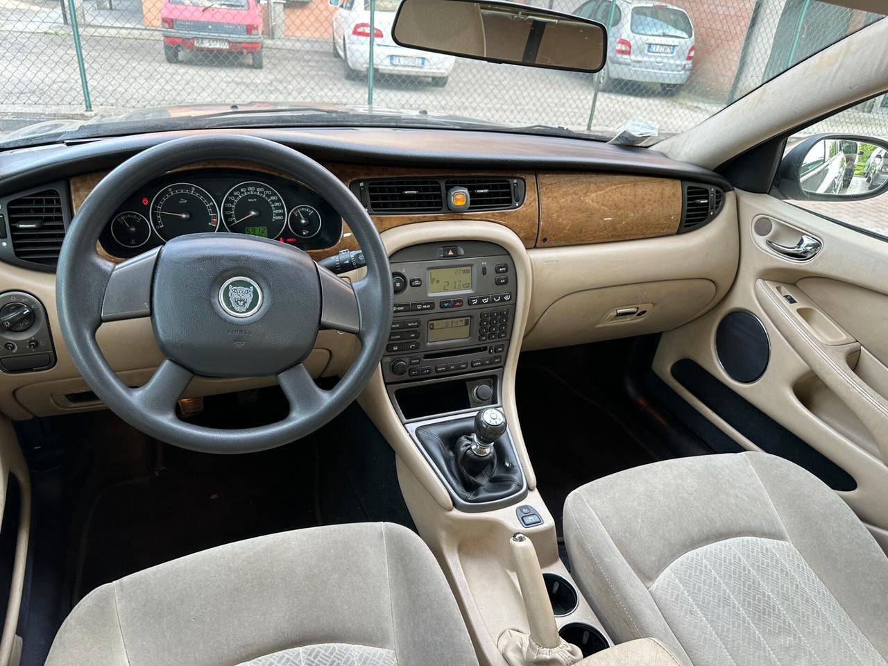 Jaguar X-Type SW 2000 TDI (12 RATE)