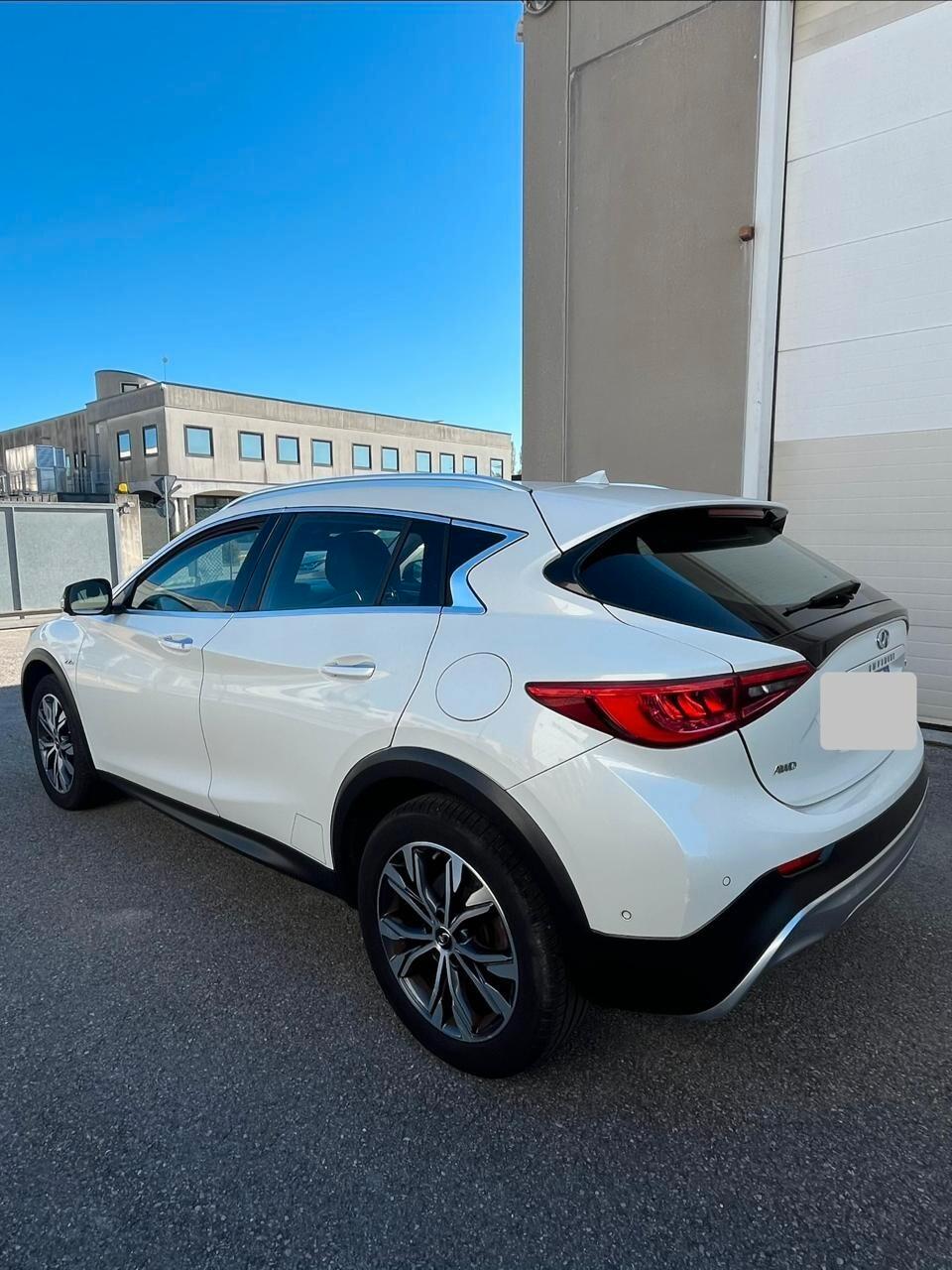 Infiniti QX30 2.2 diesel DCT AWD Premium Tech