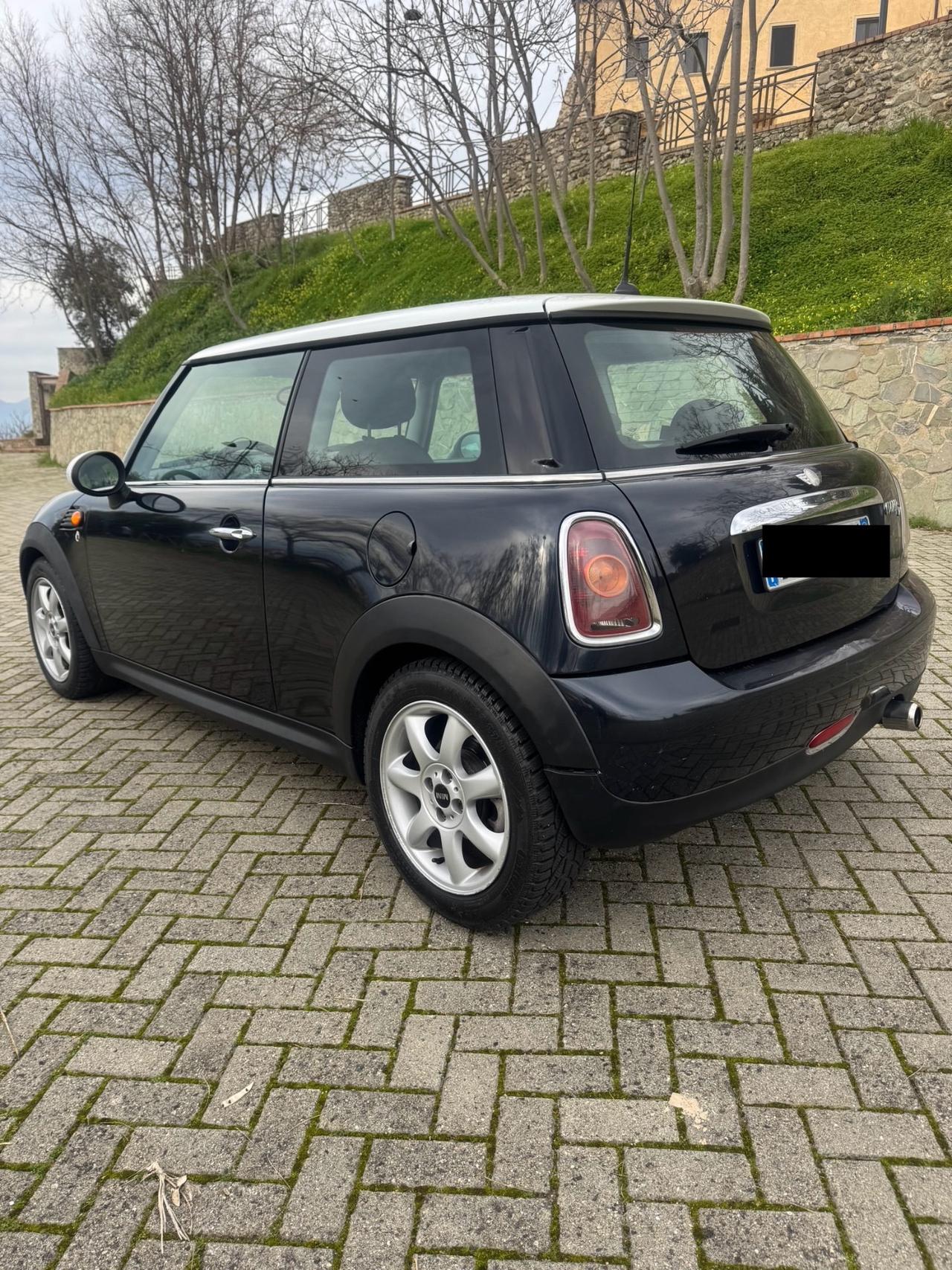 Mini Cooper 1.6 Diesel 109Cv 12/2007