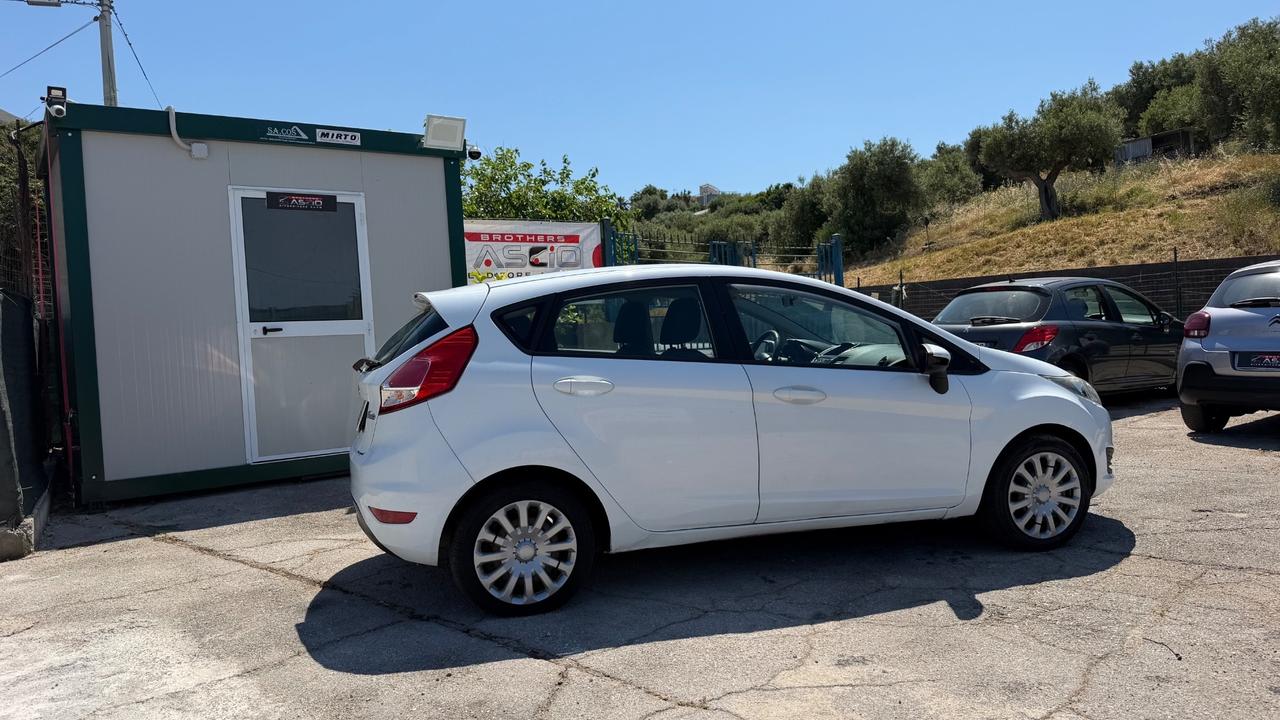 Ford Fiesta 2016 1.25 Benzina