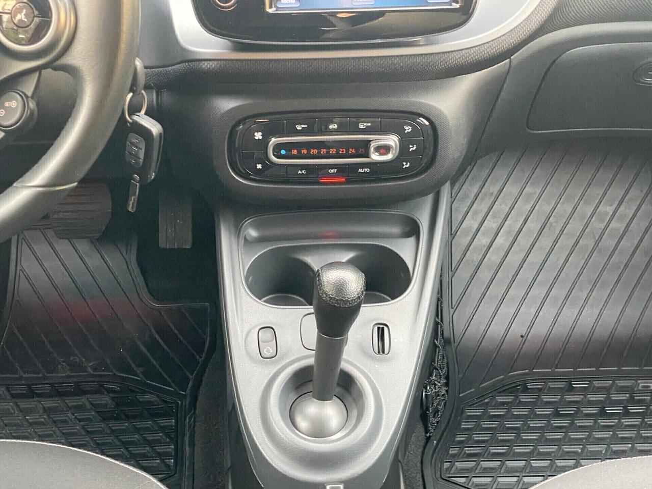 Smart ForFour 70 1.0 twinamic Passion LED NAVI