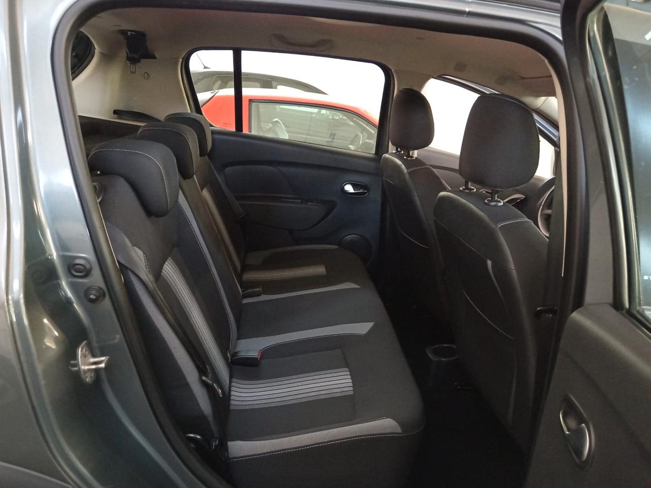 Dacia Sandero Stepway 1.5 Blue dCi 95 CV Comfort