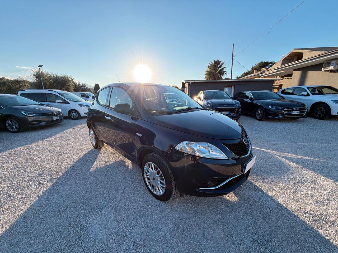 Lancia Ypsilon 0.9 TwinAir 85 CV 5 p Metano Ecochic 141.286 km