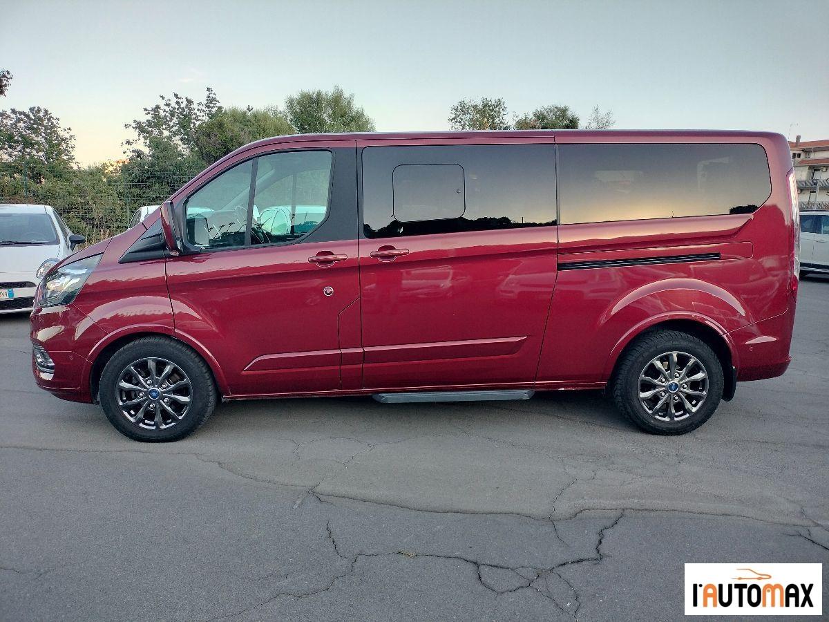 FORD - Tourneo Custom 2.0 TDCI Titanium 130cv 9 Posti