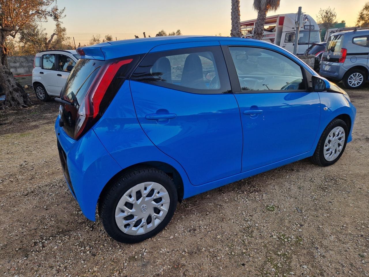 Toyota Aygo Connect 1.0 - 2020