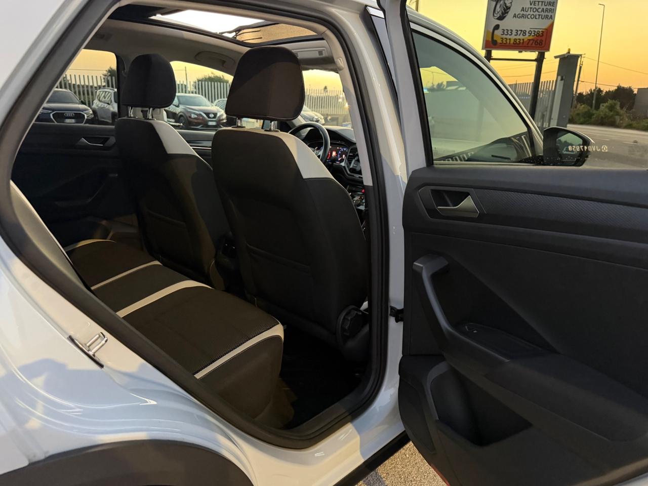 VOLKSWAGEN T-ROC 2.0 TDI 150 DSG 4MOTION TETTO