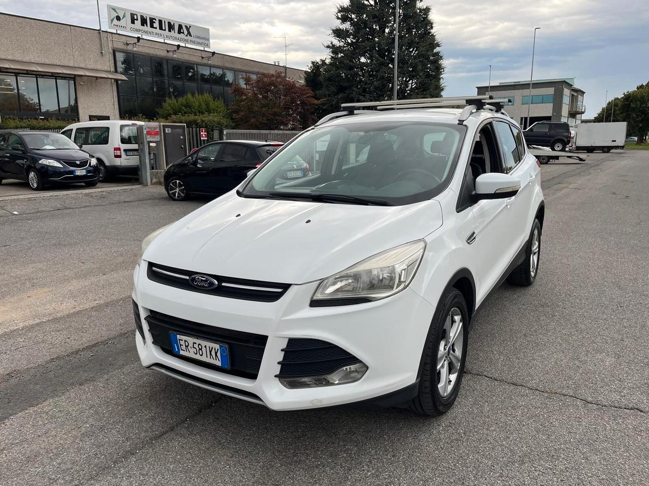 Ford Kuga 2.0 TDCi 140 CV 2WD DPF