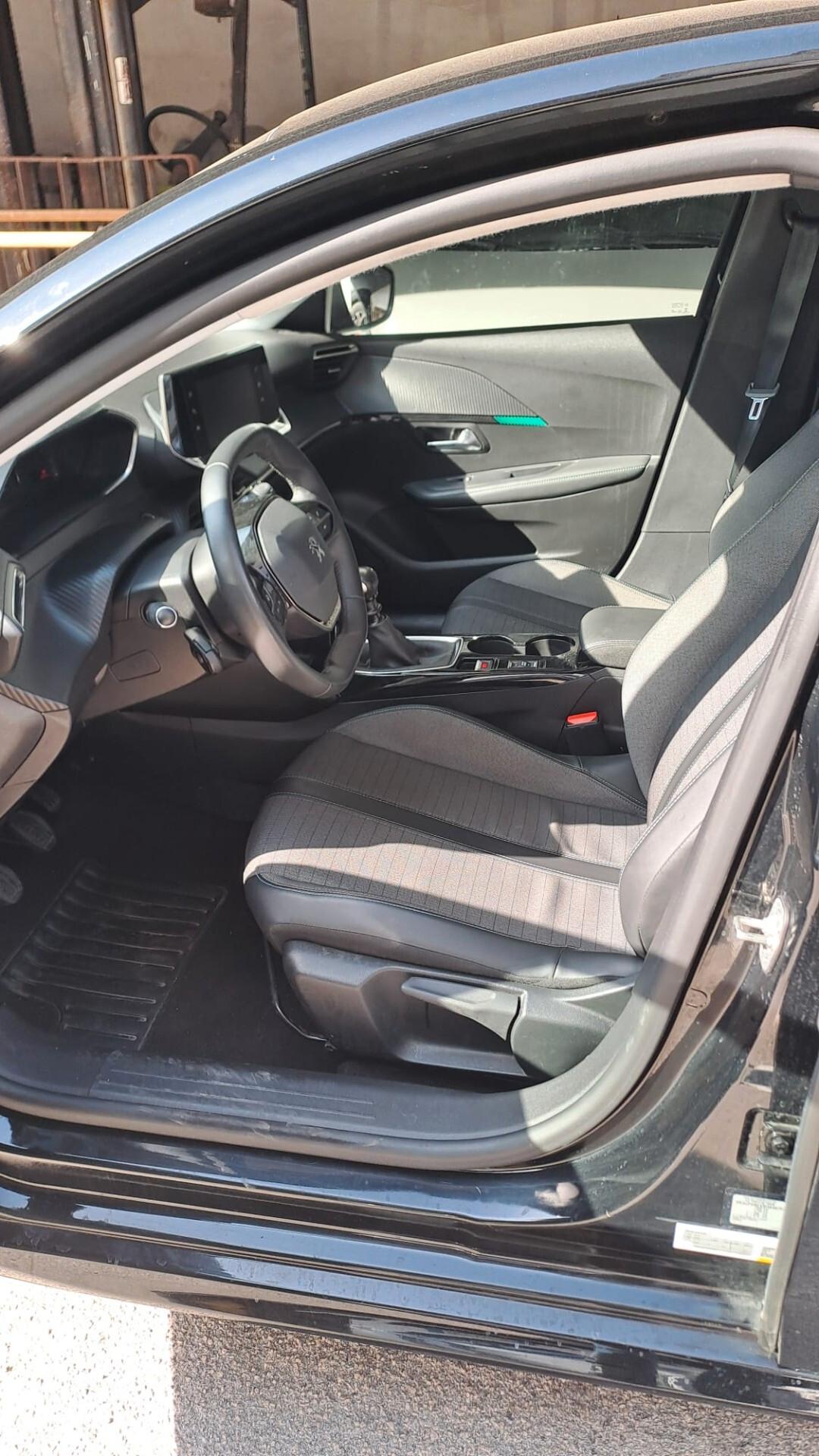 Peugeot 208 75CV PERFETTA PER NEOPATENTATI!