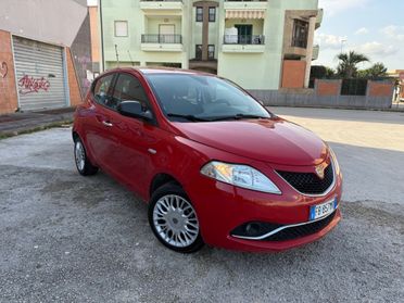 Lancia Ypsilon Restayling 1.2GPL 5 porte Ecochic Gold Full