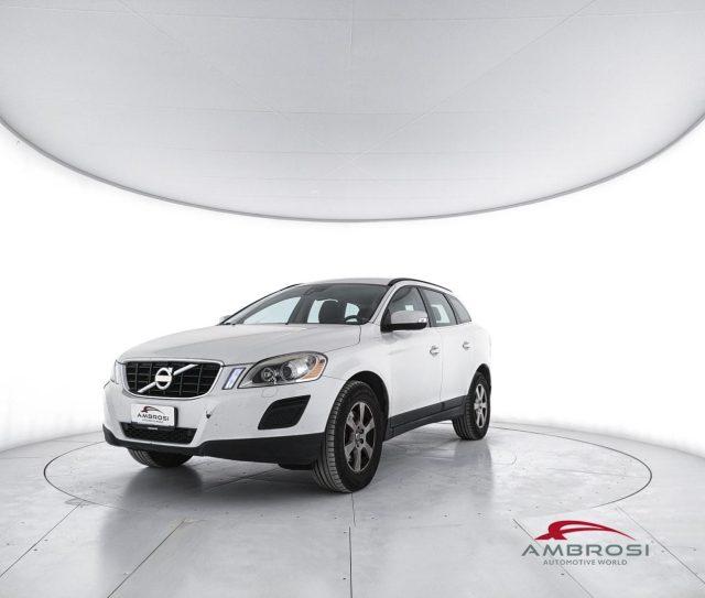 VOLVO XC60 D5 AWD Geartronic Momentum - PER OPERATORI DEL SET