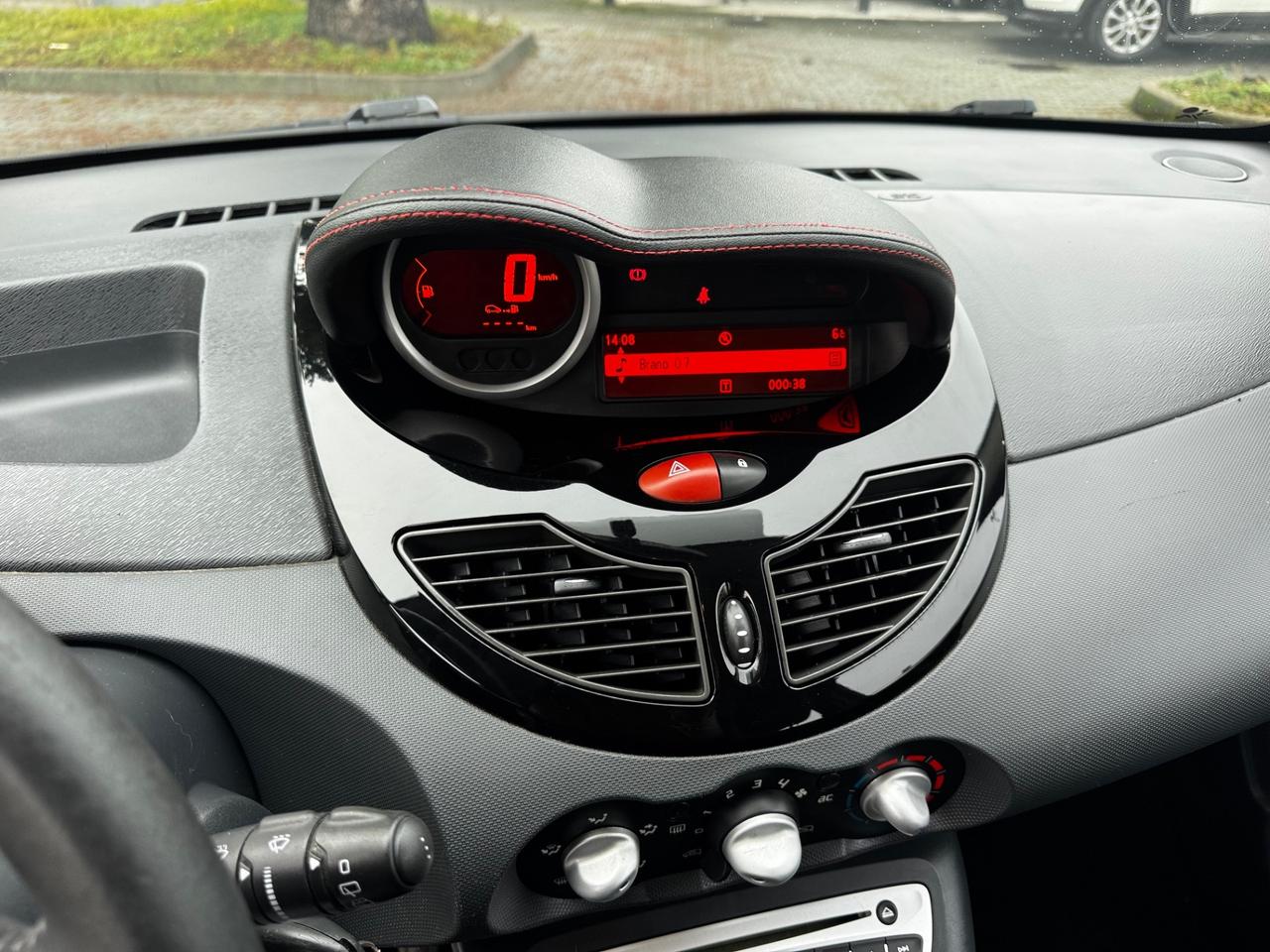 Renault Twingo 1.2 neopatentati unico proprietario