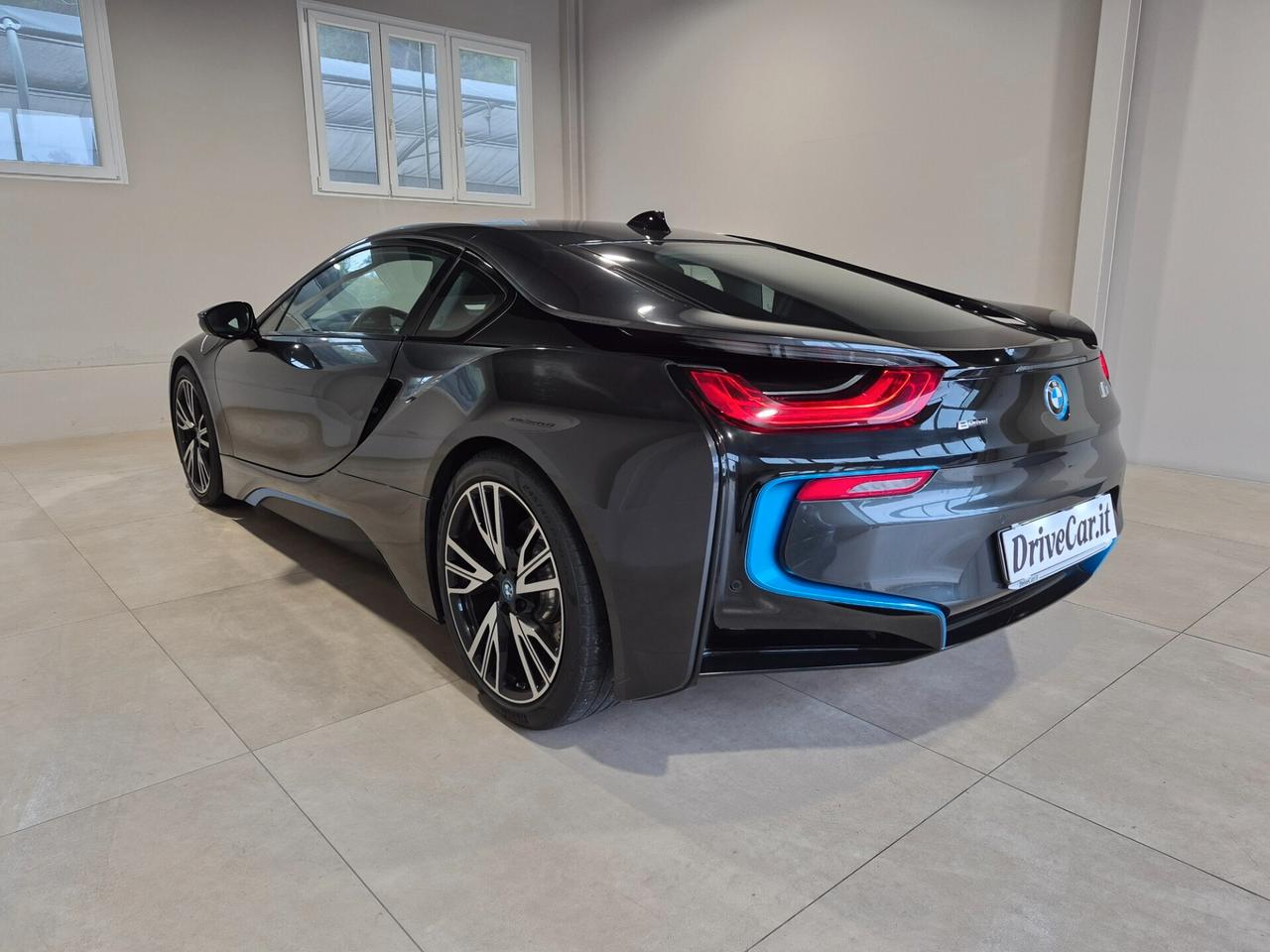 Bmw i8 COUPE' 1.5 eDRIVE STEPTRONIC FULL-LED NAVI C.20"