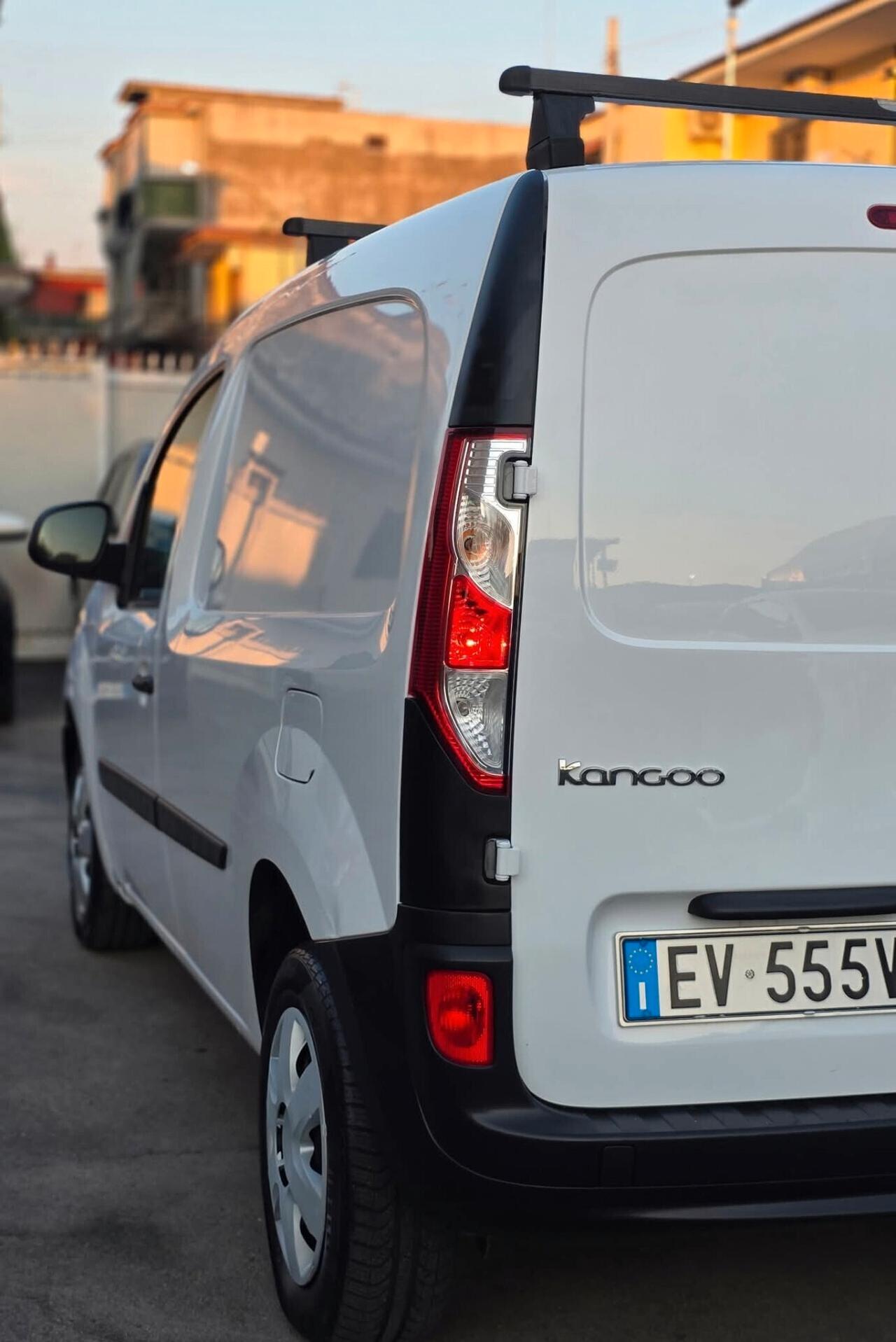 Renault Kangoo 1.5 dCi 75CV F.AP. 4p. Express