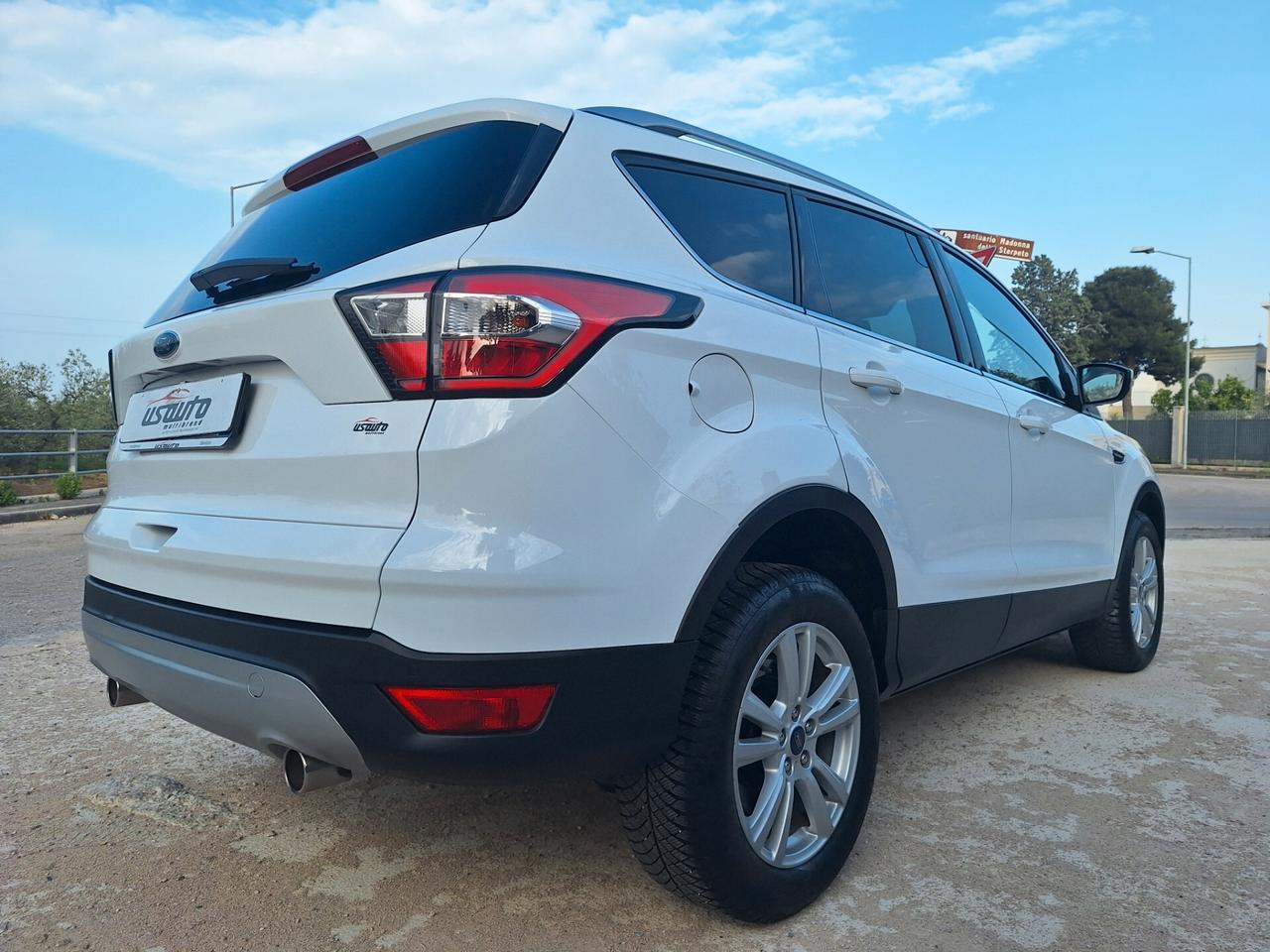 Ford Kuga 1.5 TDCI 120 CV Titanium PERFETTA