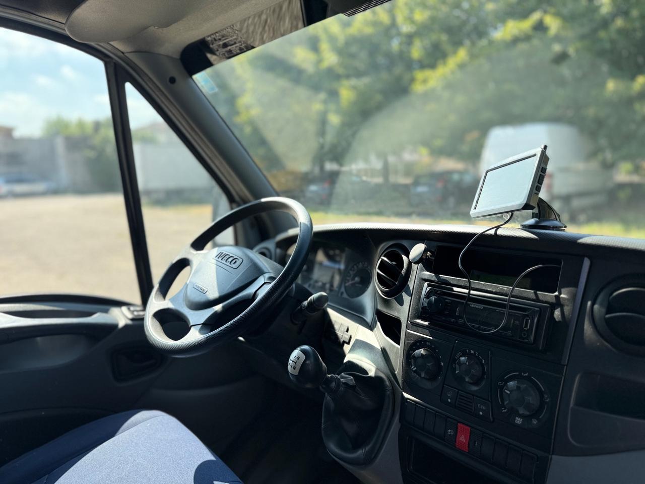 Iveco Ecodaily 35S18VP 3.0 Hpt PL-TA Midivan