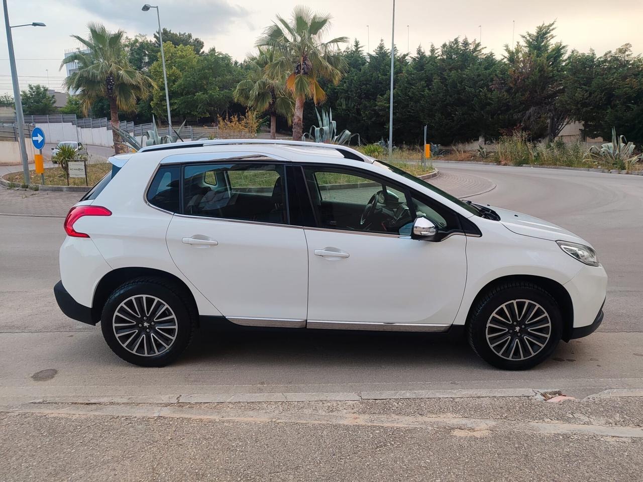 Peugeot 2008 1.6 e-HDi Allure FULL PERFETTA!!!!!!