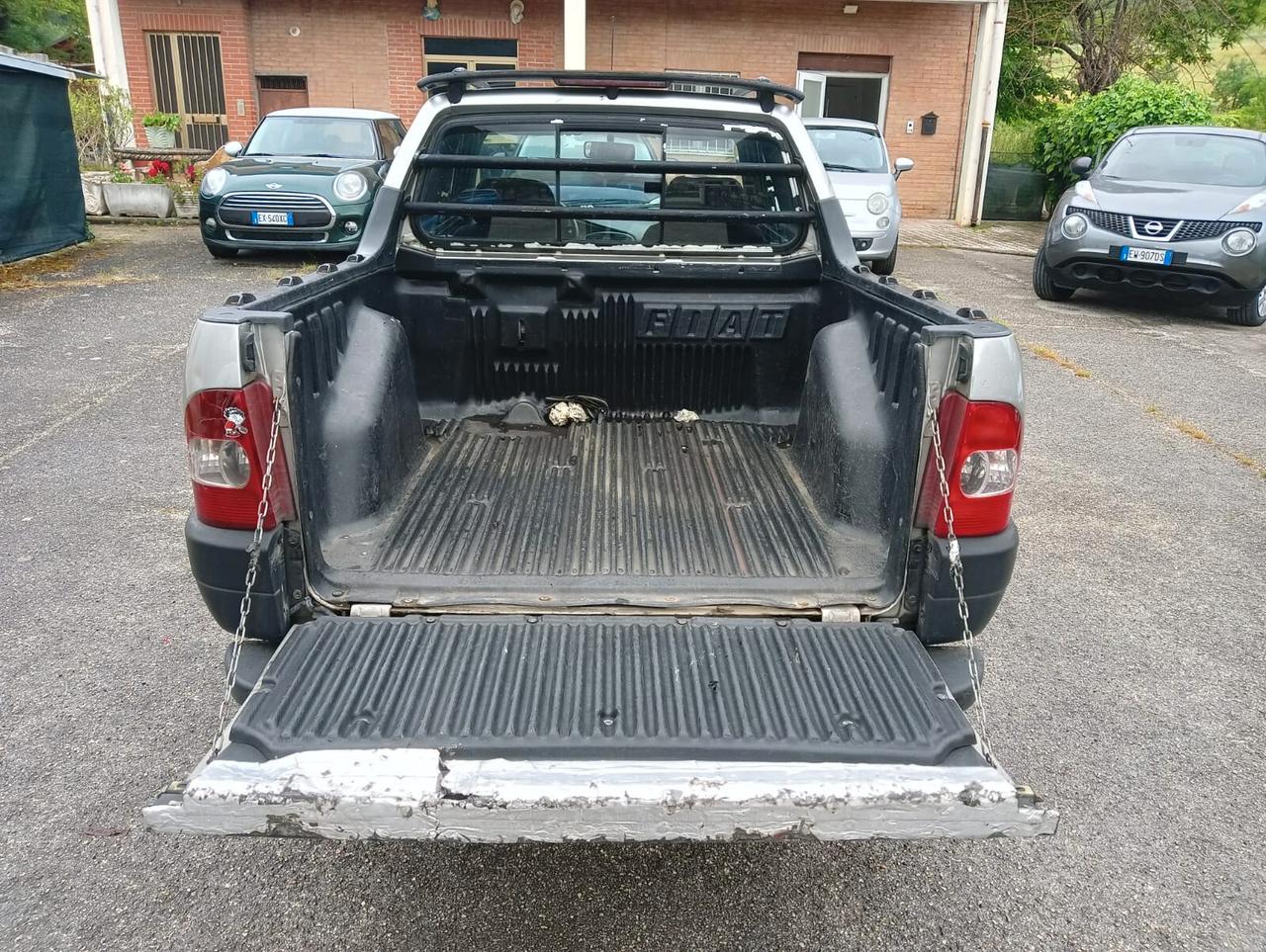 Fiat Strada 1.9 jtd Pick-up Cabina Lunga Adventure