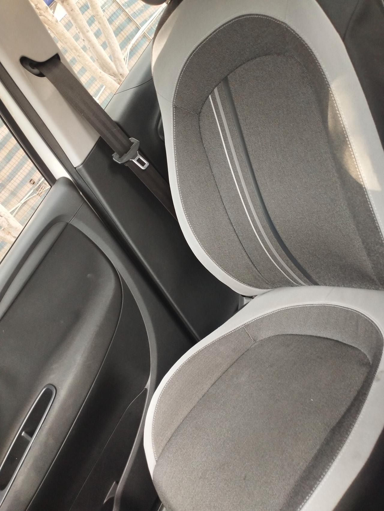 Fiat Punto 1.3 MJT II 75 CV 5 porte Street
