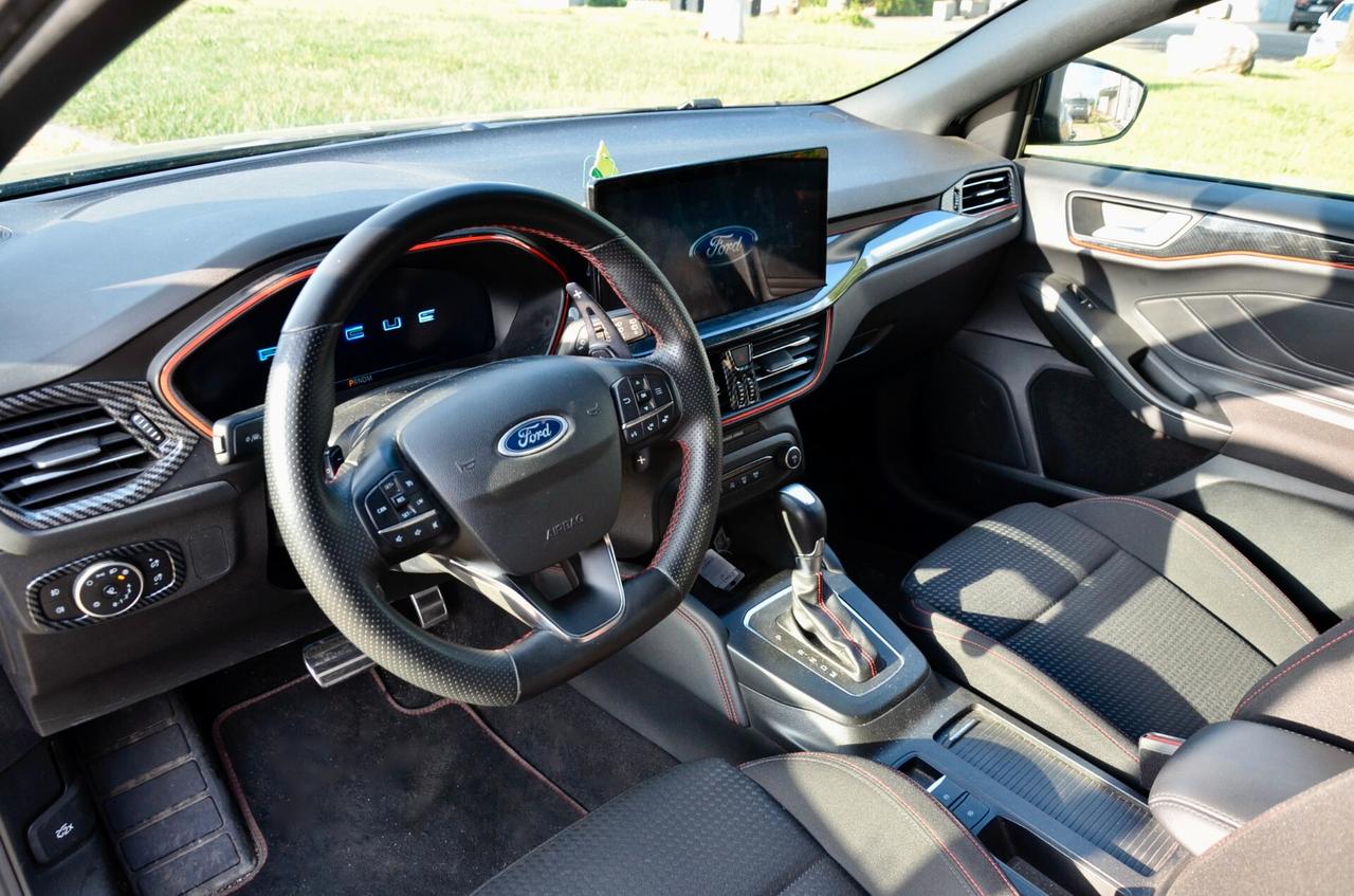 FORD FOCUS SW 1.0 t ECOBOOST HYBRID ST-LINE X 155cv AUTO, UNICOPROPRIETARIO, UFF ITALIANA, SERVICE FORD, EURO 6D, FULL LED, RETROCAMERA, PERMUTE