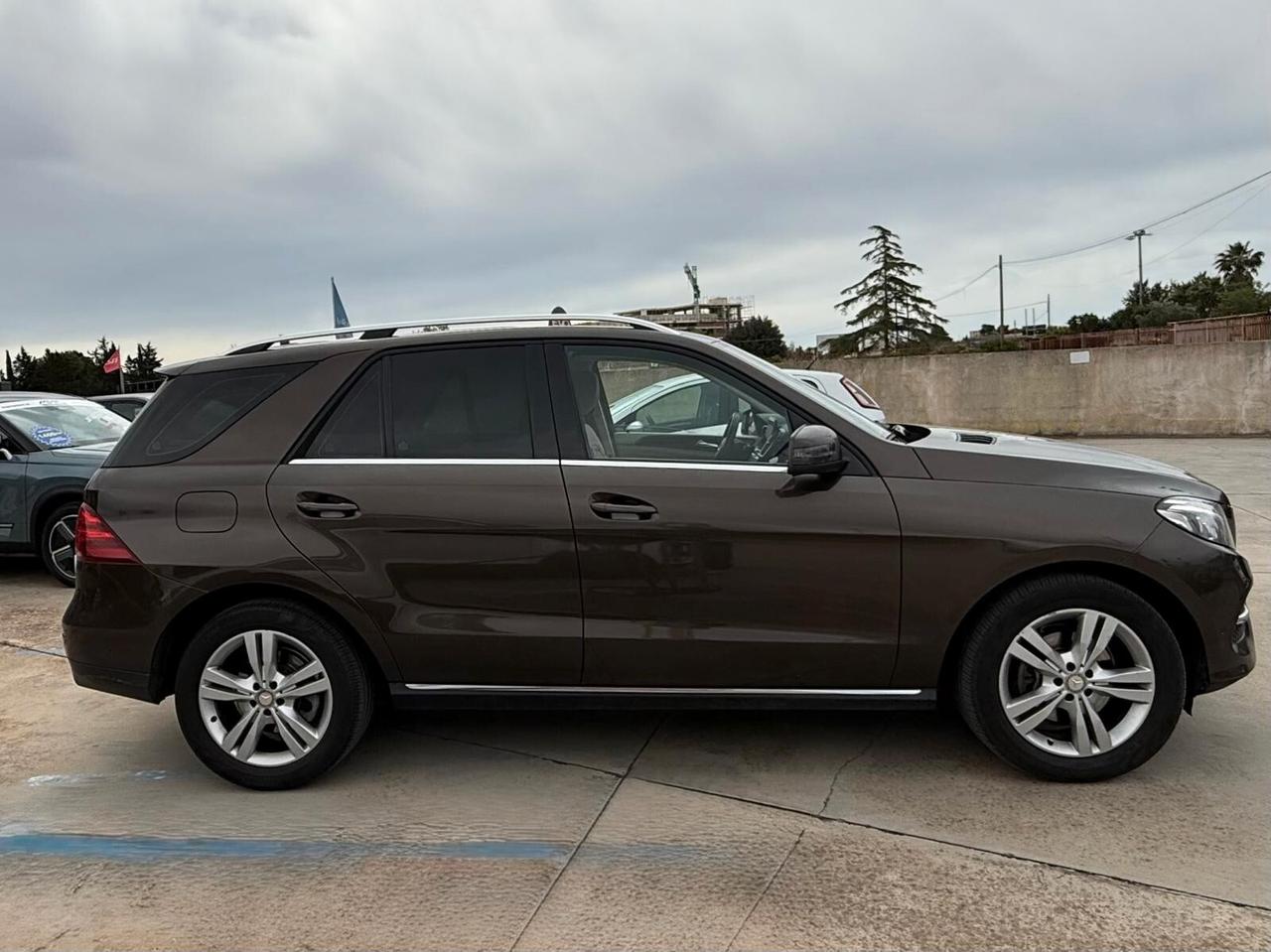 MERCEDES-BENZ GLE 250 D 4MATIC PREMIUM PLUS