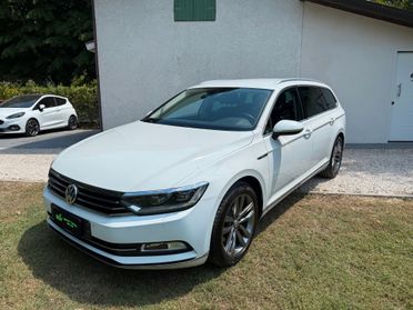 Volkswagen Passat Variant 2.0 TDI 4MOTION Highline -TAGLIANDI VW