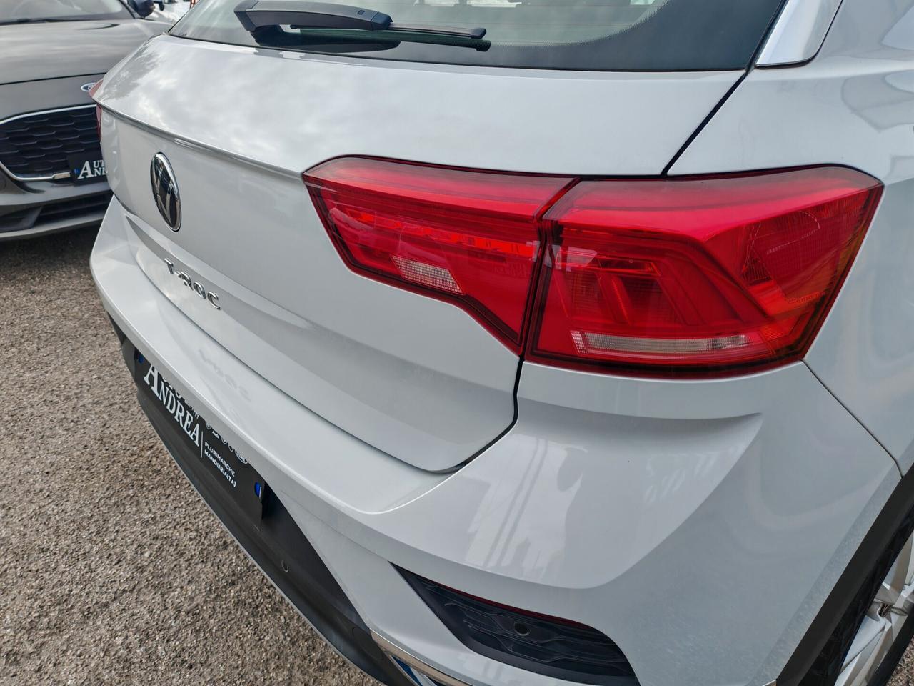 Volkswagen T-Roc 20TDI 115cv navig led 2022