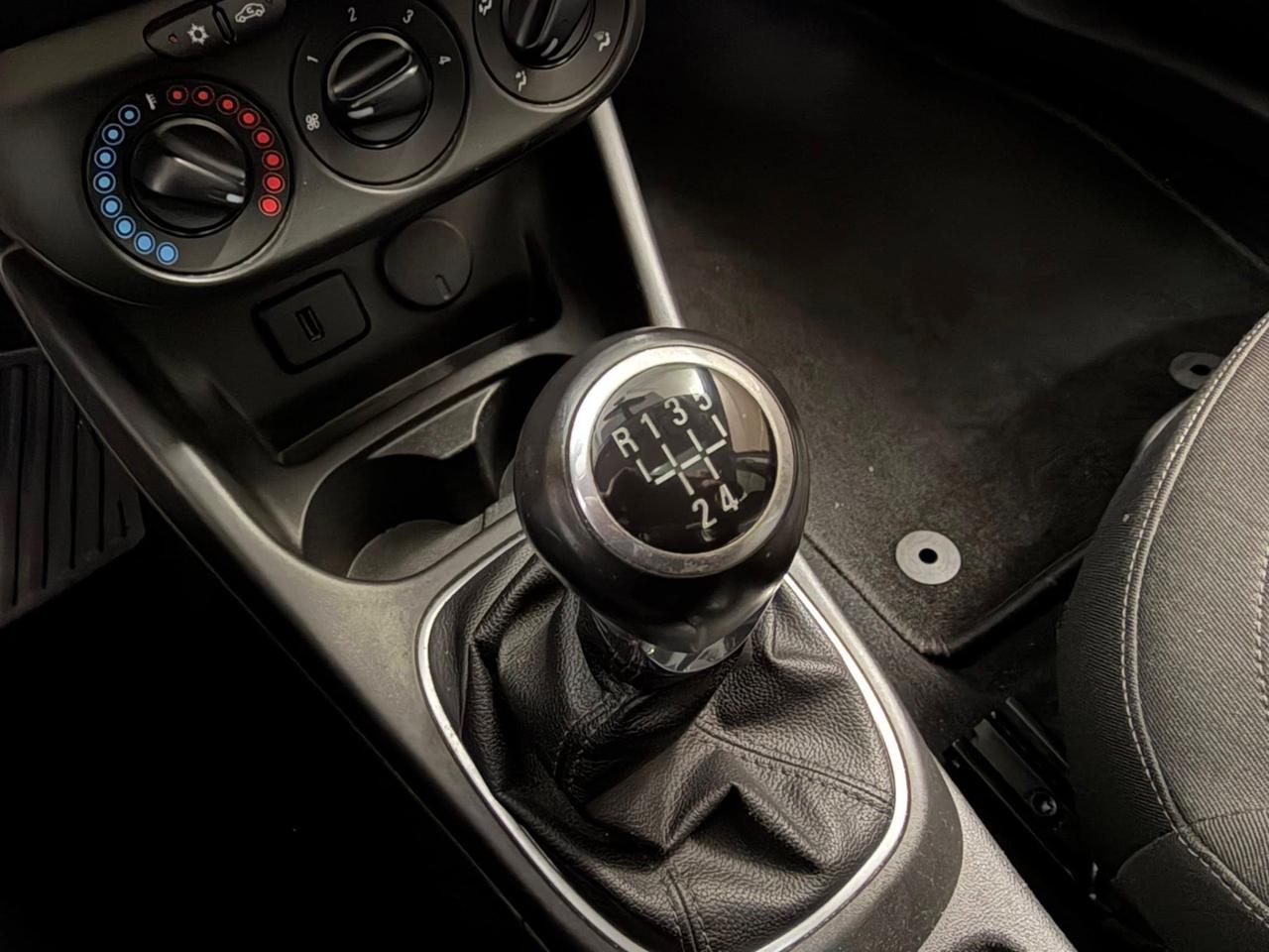 Opel Corsa 1.4 90CV GPL Tech 5 porte Innovation