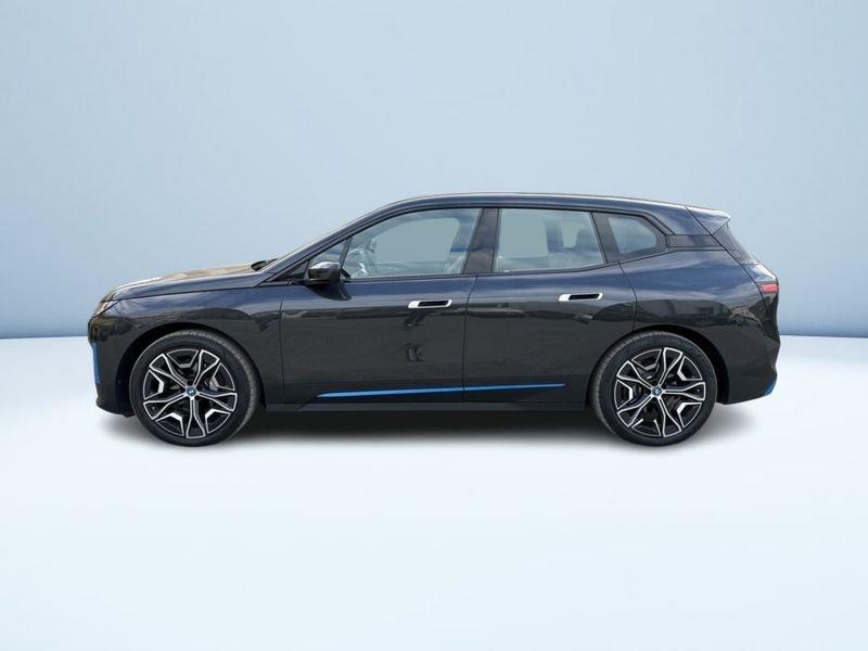 BMW iX XDRIVE40